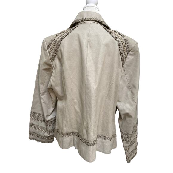 Pamela McCoy 1X Couture Beige Distressed Leather Gold Accents Jacket NWT - Picture 4 of 12